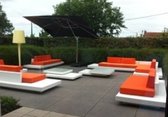 Ensemble lounge standard d'angle Ibiza base blanche et coussins orange (également disponible coin gauche et base noire et coussins de toutes les couleurs)