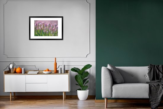 Photo encadrée - Tulipes roses au printemps cadre photo noir avec passe-partout blanc 60x40 cm - Affiche encadrée (Décoration murale salon / chambre)