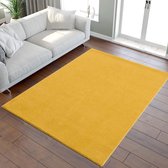 Laagpolig tapijt voor de woonkamer, effen moderne tapijten voor de slaapkamer, werkkamer, kantoor, hal, kinderkamer en keuken, geel, 140 x 200 cm
