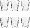 Six verres à eau Duralex Picardie, disposés en deux rangées de trois. Sur fond noir.