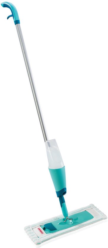 De Leifheit Easy Spray XL is een witte vloerwisser met een blauw handvat en een turquoise sproeier.