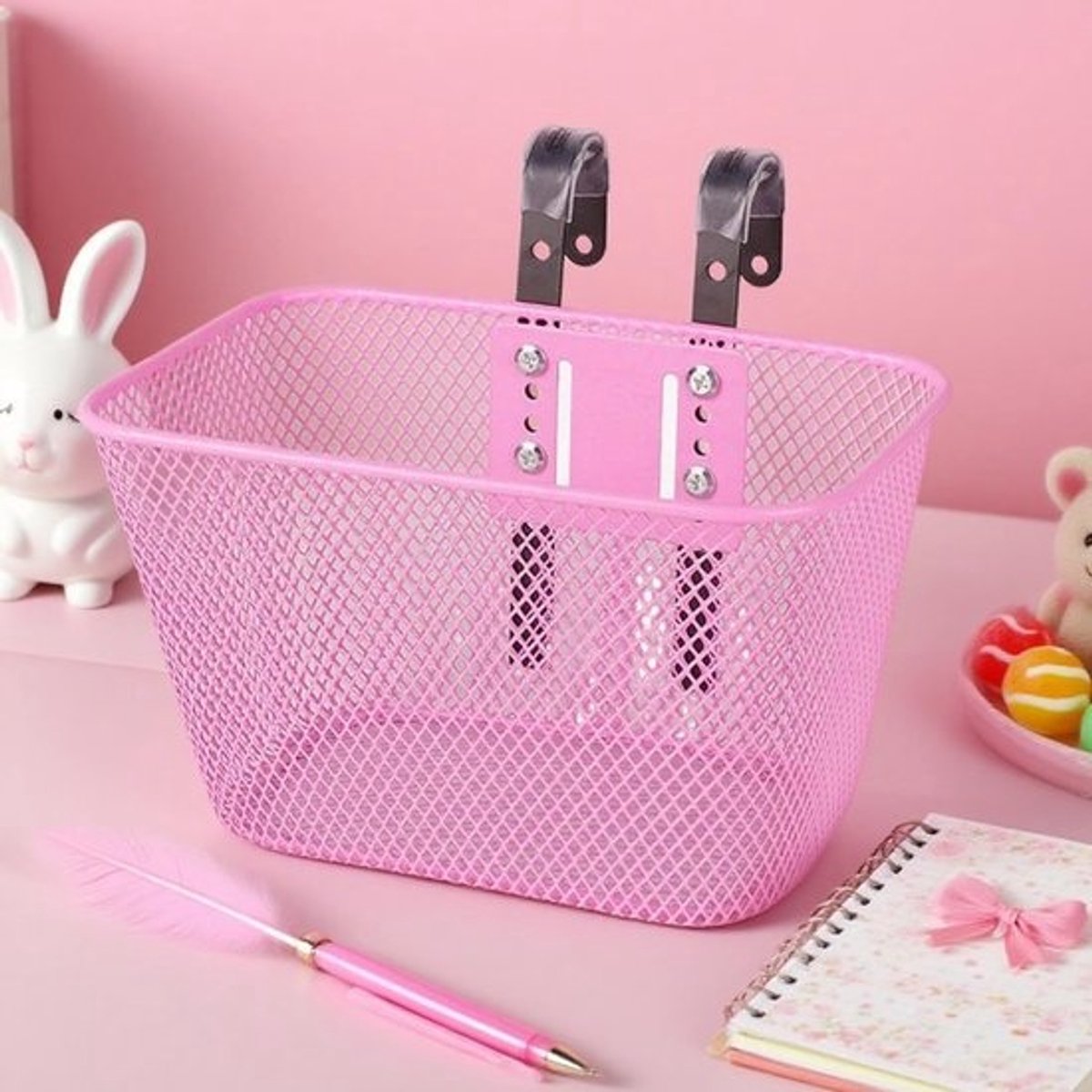 Fietsmand Metaal - Fietsaccessoire Organizer - Boodschappen Vervoeren - Vochtbestendig Ontwerp - 26 x 17 x 15 cm - Roze