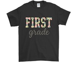 Eerste Klas Shirt – FIRST grade – School Outfit – Unisex T-Shirt voor Dames & Heren – Leuk Cadeau voor Kinderen
