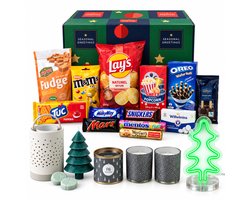 Kerstpakket M - Incl. Gadgets & Food t.w.v €75 - Cadeaupakket - Feestpakket - Doos - Voor Mannen & Vrouwen