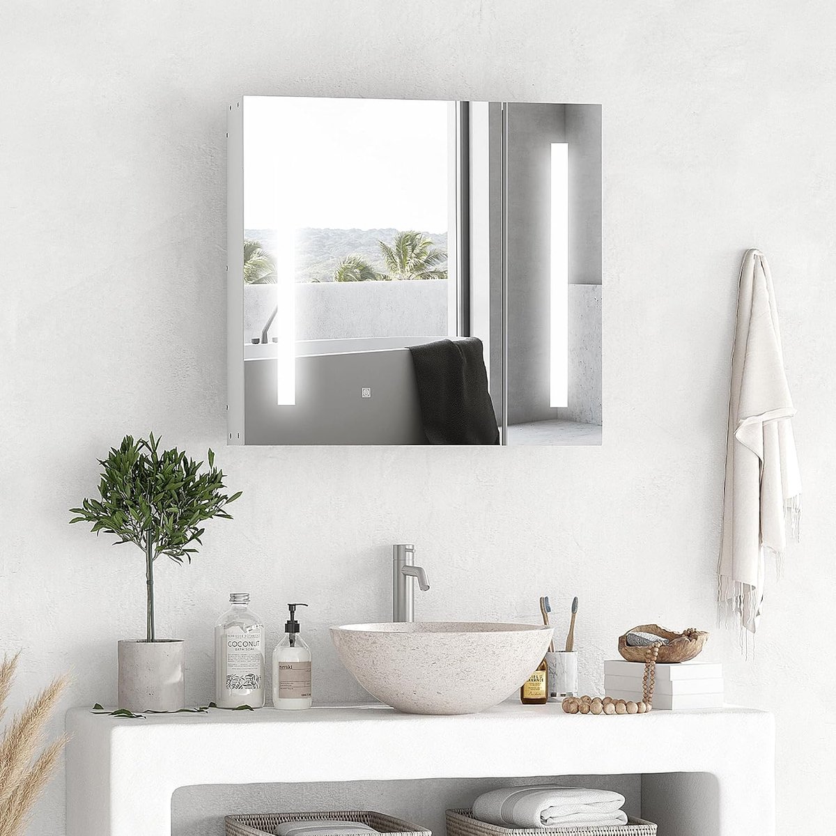 Kleankin LED badkamerspiegelkast, verstelbare plank, 65x70cm, wit