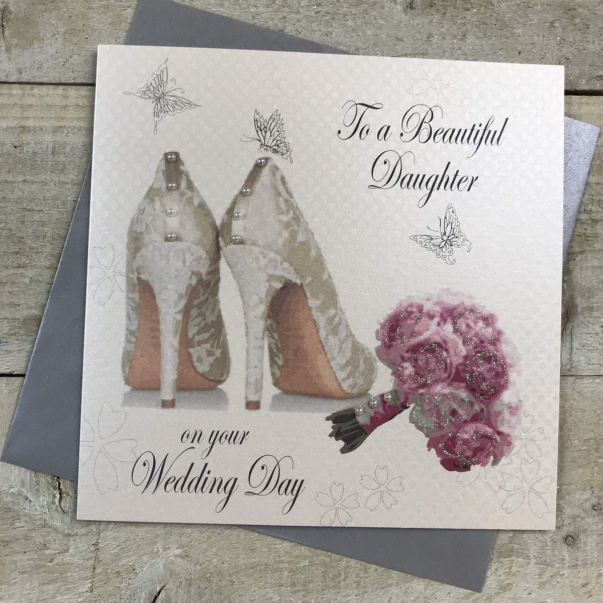 WHITE COTTON CARDS Bruiloft dag handgemaakte kaart aan een mooie dochter met schoenen en boeket, wit, PD144,16cm X 16 - ShopVlot