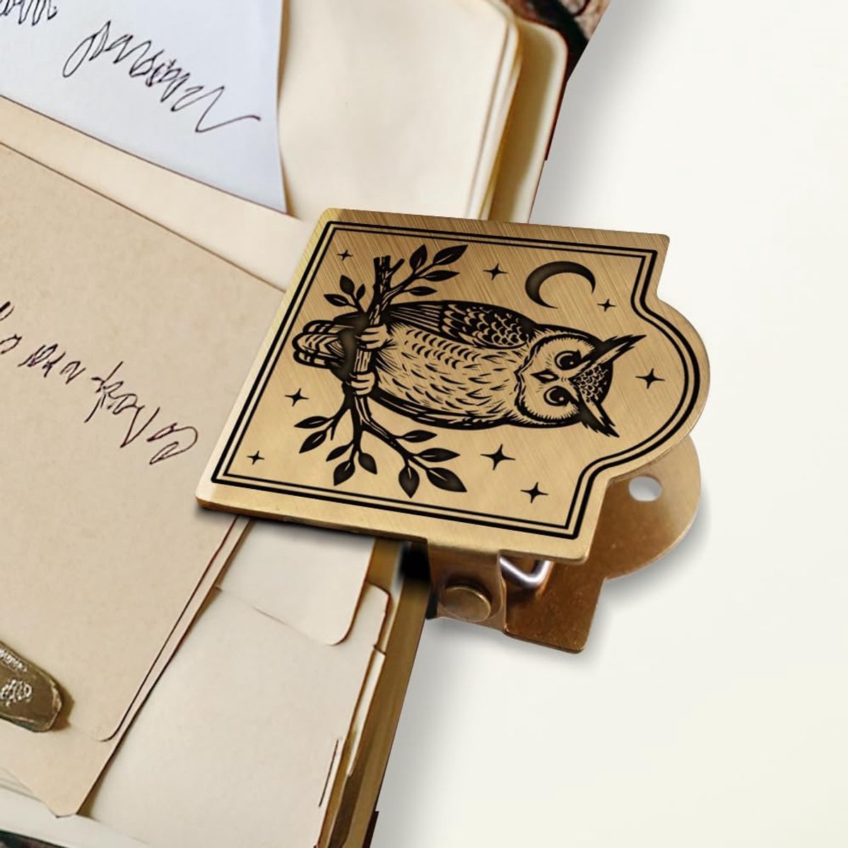 ANATTASOUL Travelers Notebook Journal Clip Metal Owl Book Binder Clips Bronze Vintage, 4.5cm x 4cm Decorative Heavy - ShopVlot