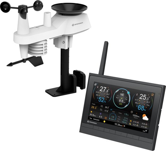 Weerstation met anemometer, windvaan, zonnecollector en regenmeter naast een zwart weerstation display.