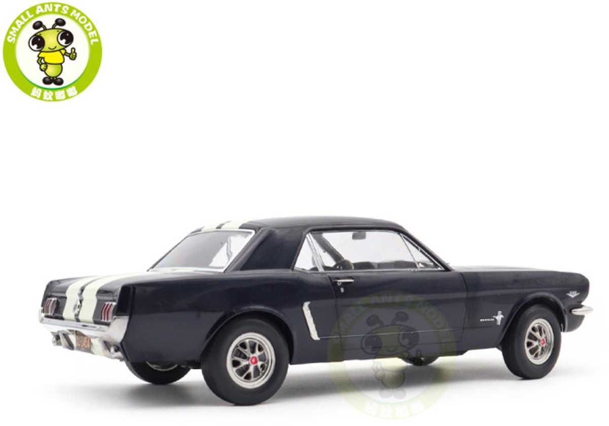 Ford Mustang Coupe 1966 Nightmist Blauw Modelauto 1/18 Norev
