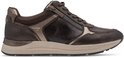 Bruine Tamaris dames sneaker met rits, lak en suède details.