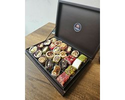 DELİGHTFULNUTSLAND 1.090 gr DELİGHTFULNUTSLAND - 0.580 gr, Lokum, Delight, Lokum paketi, lokum hediye paketi, Turkish delight - luxe specıale Turkısh delight cadeaudoos, Turkısh Delight cadeaupakket, turkısh Delight mix, Lokum hediye kutusu, lokum pa