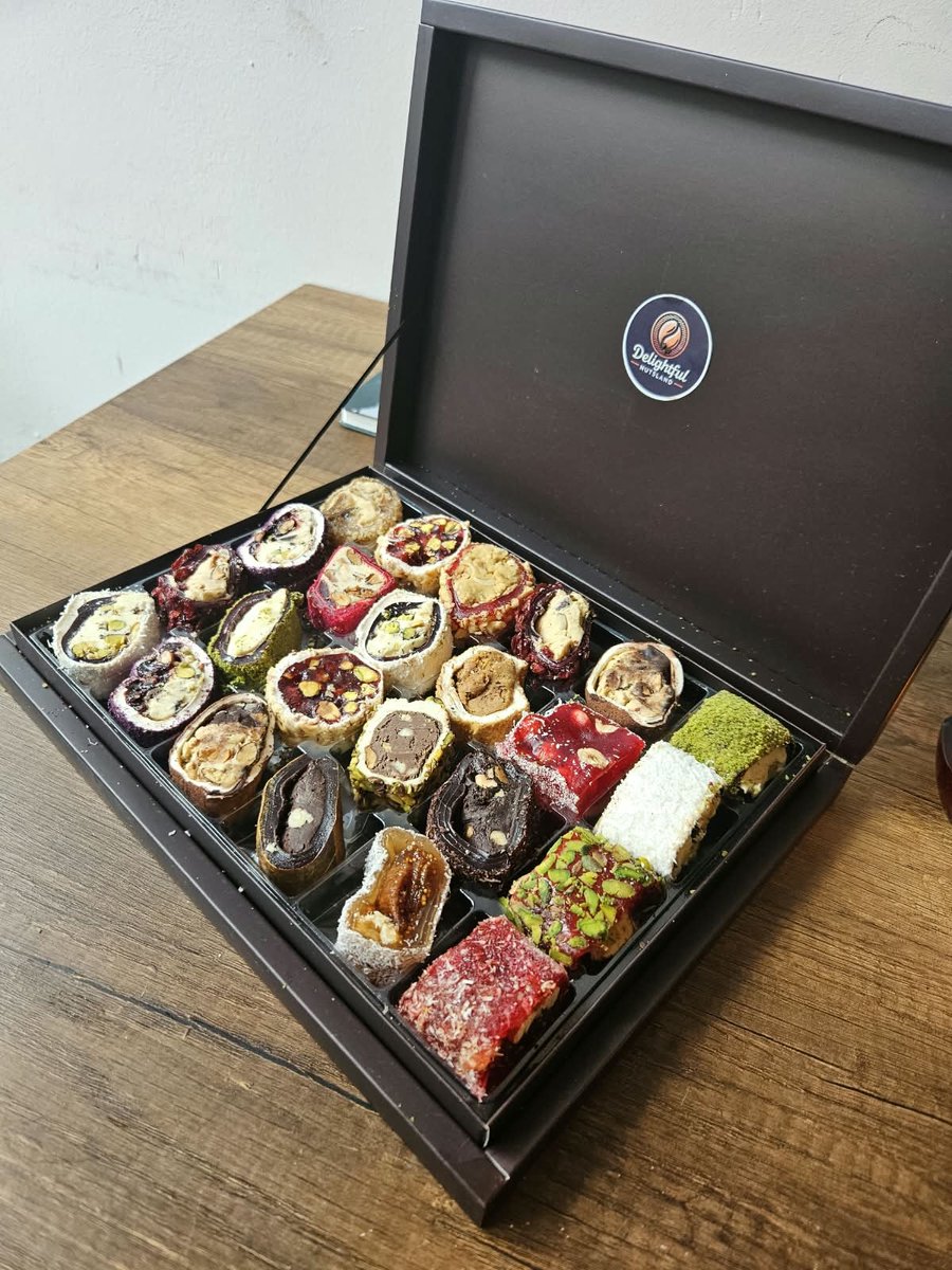 DELİGHTFULNUTSLAND 1.090 gr DELİGHTFULNUTSLAND - 0.580 gr, Lokum, Delight, Lokum paketi, lokum hediye paketi, Turkish delight - luxe specıale Turkısh delight cadeaudoos, Turkısh Delight cadeaupakket, turkısh Delight mix, Lokum hediye kutusu, lokum pa