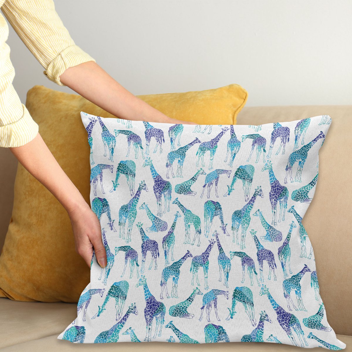 ABAKUHAUS Giraffe Sierkussenhoes, Abstract Dier Various Poses Sitting Eating Walking Inspiration, Decoratieve Vierkante Sierkussenhoes, 45 x 45 cm, Turquoise Blauw