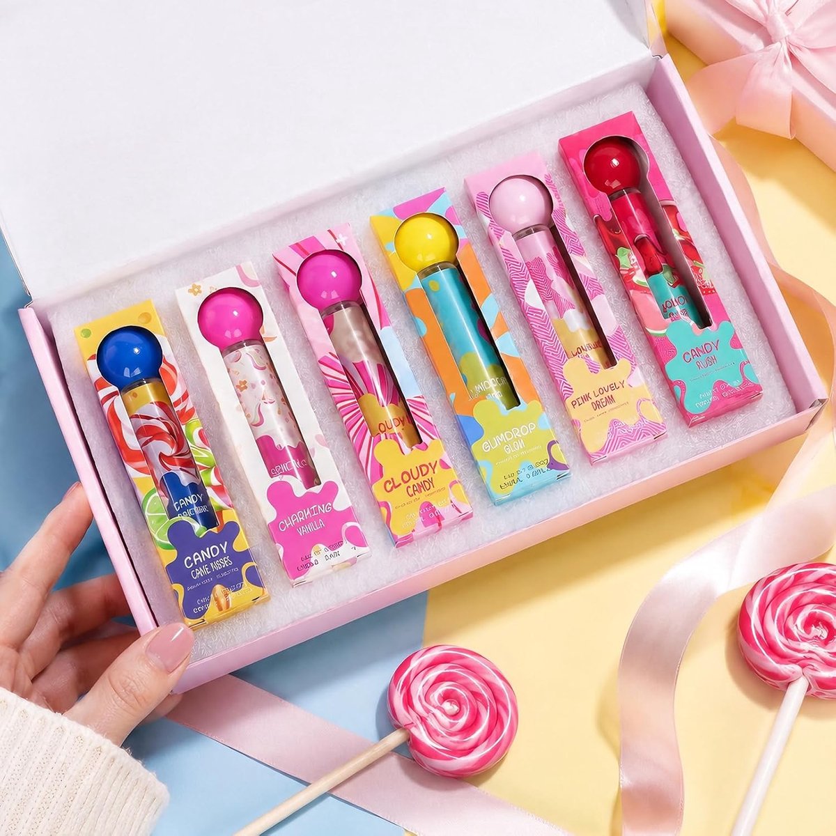 Bodysprayset voor meisjes, 6 x 20 ml, draagbare geurspray voor dames, mini-reisparfumset in schattig cartoon-design, voor huid en haar, cadeauset voor tieners, meisjes en jonge vrouwen