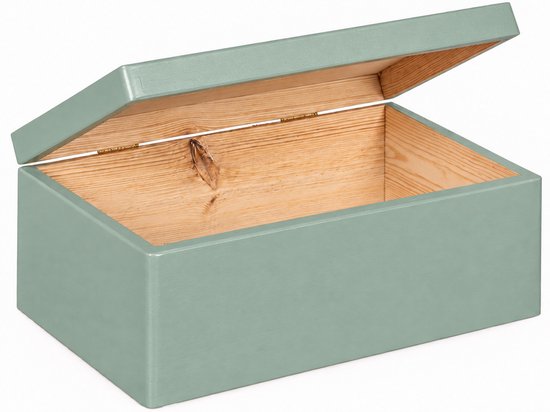 Open zachtgroen houten kistje met onbehandelde houten binnenkant en klepdeksel.