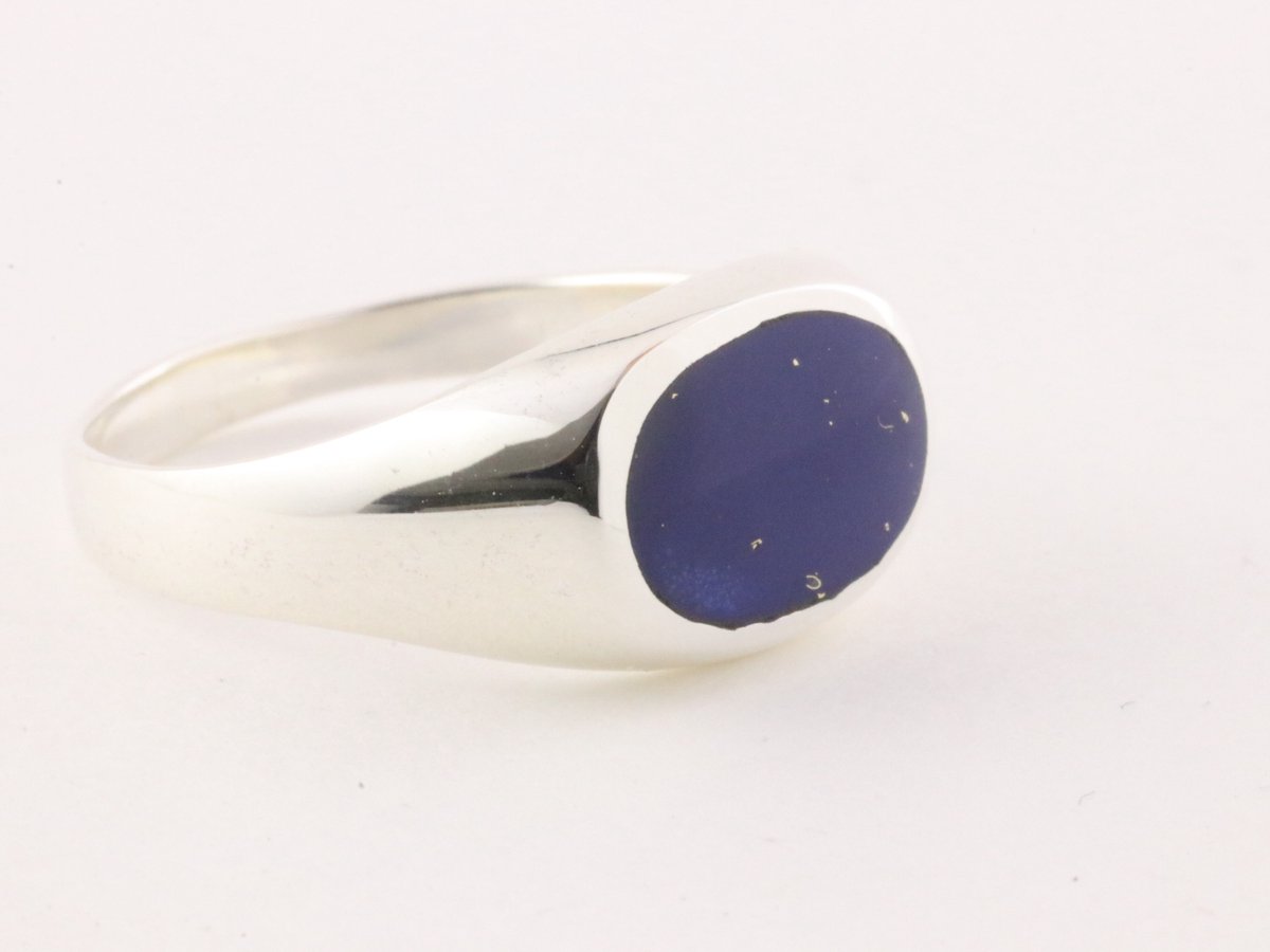 Ovale hoogglans zilveren ring met lapis lazuli - maat 20