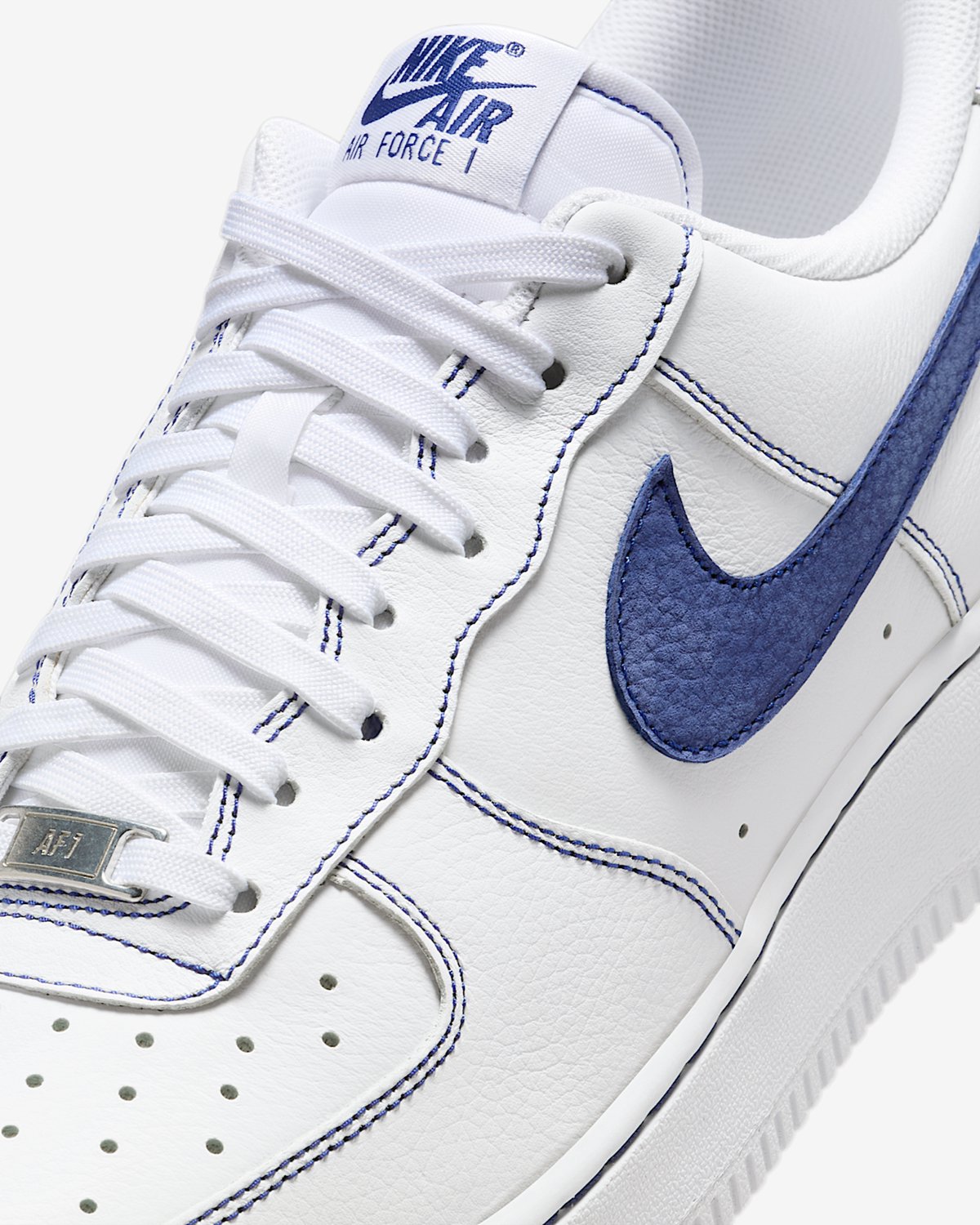 Nike Air Force 1 ’07 LV8 Sneakers – /Deep Royal Koningsblauw Air Force 1 Lifestyle Heren Sneakers voor Mannen Wit