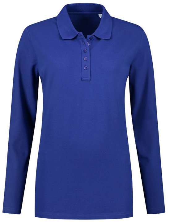 Polo bleu roi à manches longues avec col montant et fermeture à boutons.