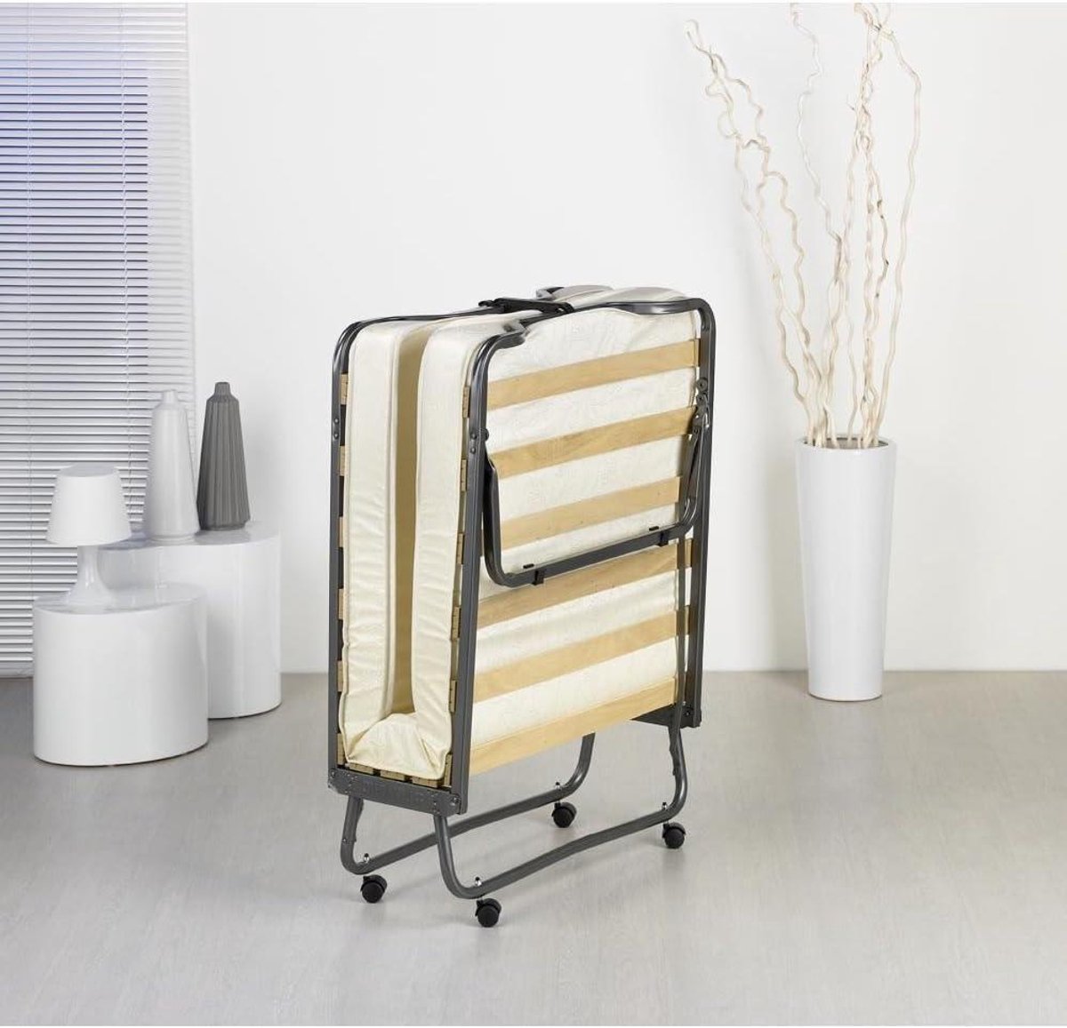 Vouwbed - Logeerbed - Gastvrij Ontvangen - Orthopedisch Matras - 80 x 200 cm - Blauw