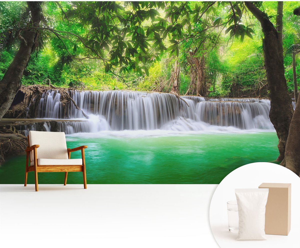 Wallfluent Fotobehang - Groente Vliesbehang - 416x254 cm - Boswaterval Muurschildering - Slaapkamer behang Landschappen - Fotobehang Vlies - Gang behang