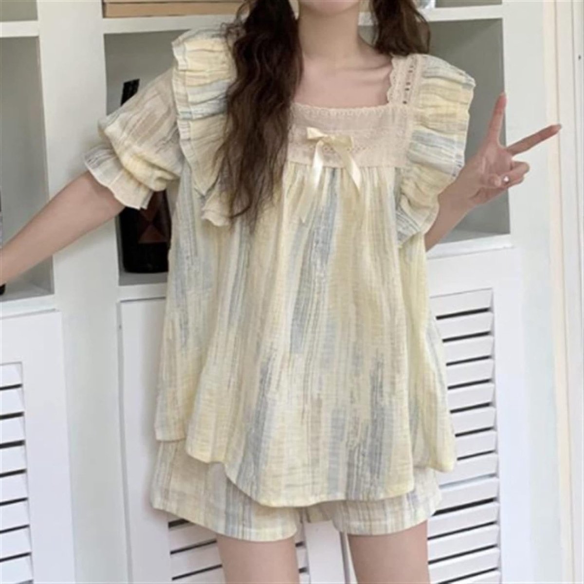 Loungewear-Set Met Vierkante Kraag Voor Dames - Lente Losse Zoete Gestreepte Schattige Prinsesstijl Ruches Homewear Nachtkleding, Lente Mode Losse Korte Mouw Gezellige Mooie Pyjama Stijlvol Slaapshir