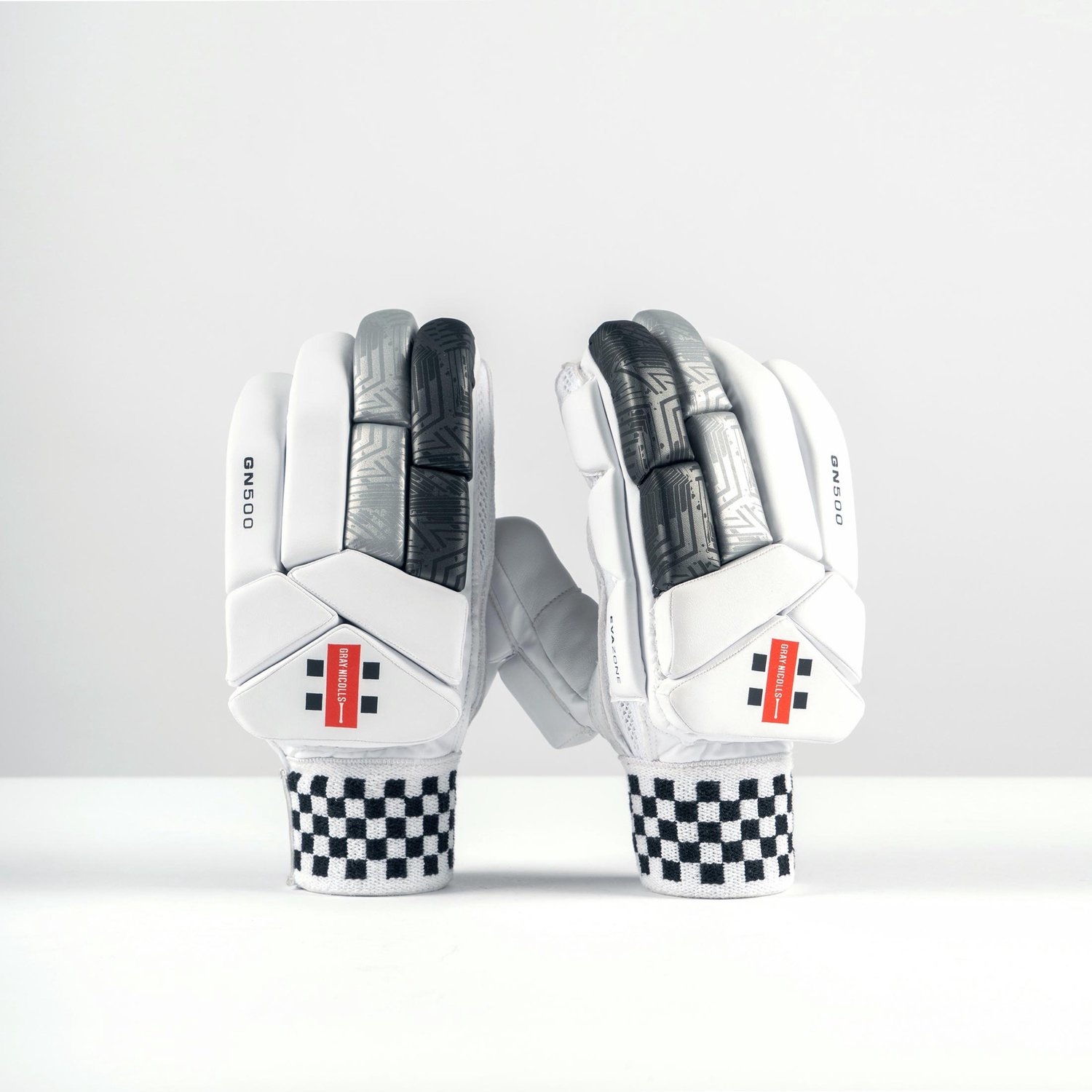 Gray-Nicolls cricket handschoen GN500X rechts - volwassenen wit zilver.