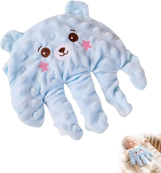 Blauwe pluche handvormige babyknuffel met berengezicht en roze sterren.