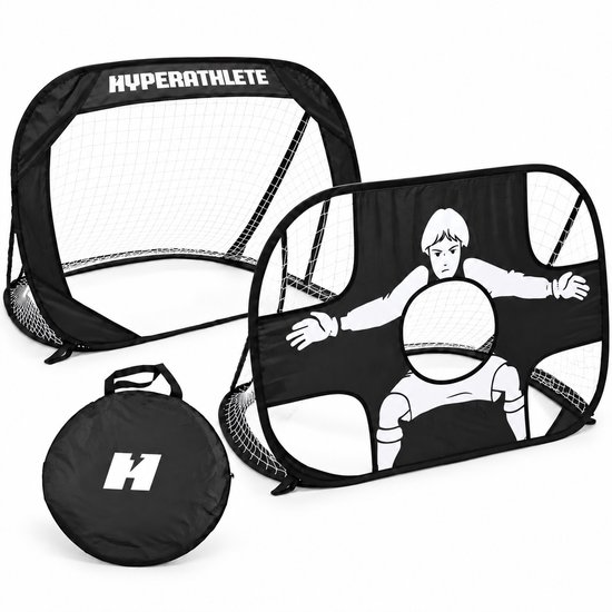 Deux buts de football pop-up noirs, l'un avec l'impression d'un gardien, et un sac de transport plié.