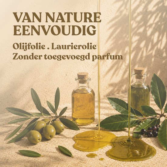 Olijfolie en laurierolie, zonder toegevoegd parfum. Gietende oliën, olijven en laurierbladeren.