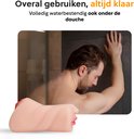Man in de douche, huidkleurige masturbator met roze lippen op de voorgrond.