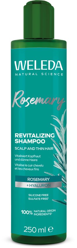 Fles Weleda Rosemary Revitalising Shampoo. Groen met tekst in wit en zilver. Zichtbaar: 250 ml e, 100% Natural Origin Ingredients, Silicone Free Sulfate Free.