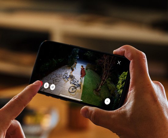 Ring Floodlight Camera 4K Pro - Wit — afbeelding 2