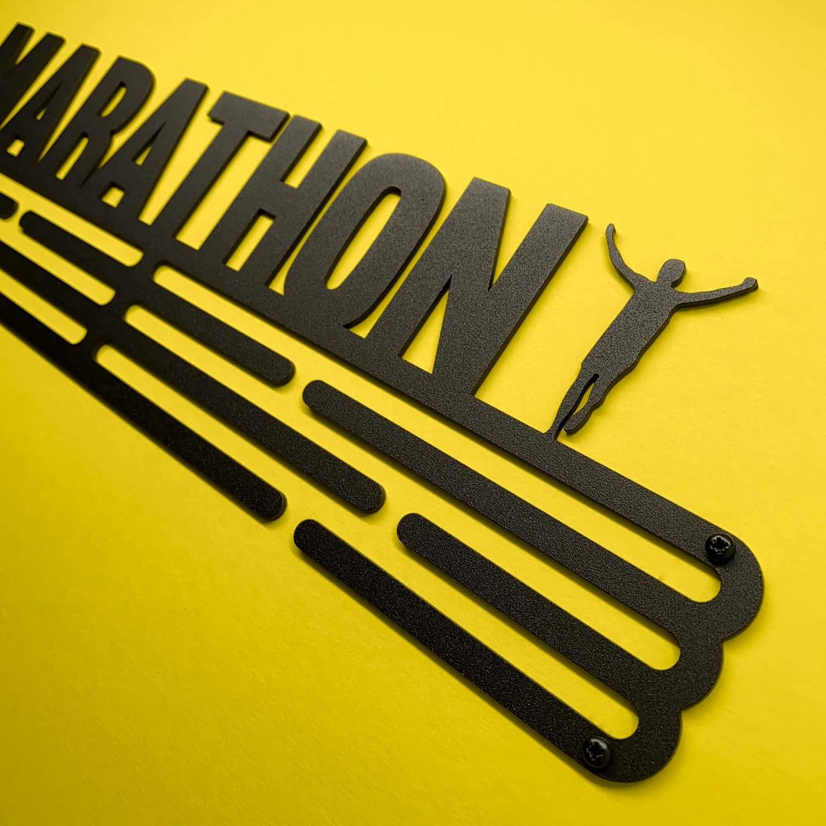 Medaille Hanger Display MARATHON | Poedercoating (mat zwart) Staal Houder (3 Balkjes voor Max. 48 Medailles) | Muurbevestiging Montuur