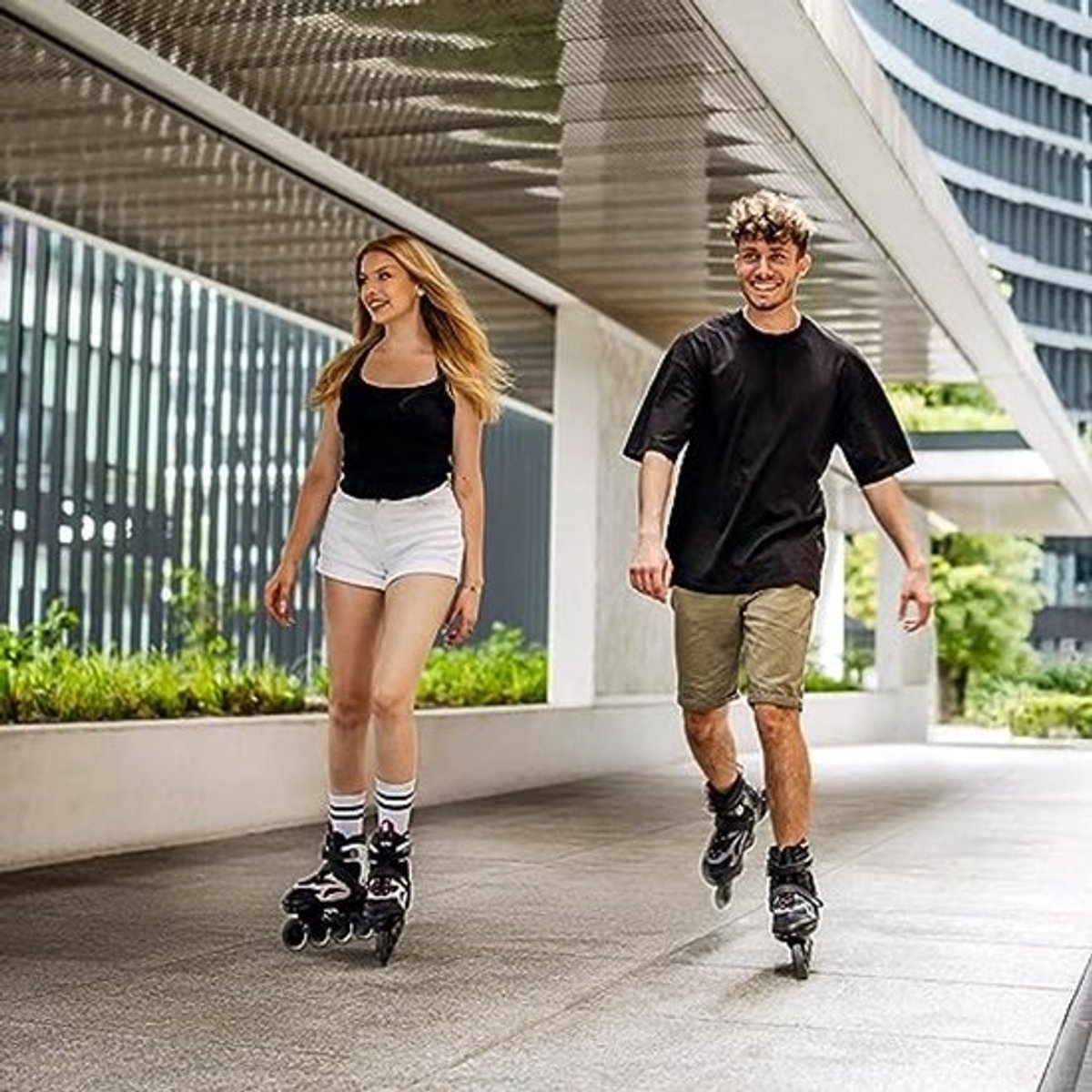 Verstelbare Inline Skates voor Dames en Meisjes - Comfortabele Rolschaatsen met Grote Wielen (80 mm)