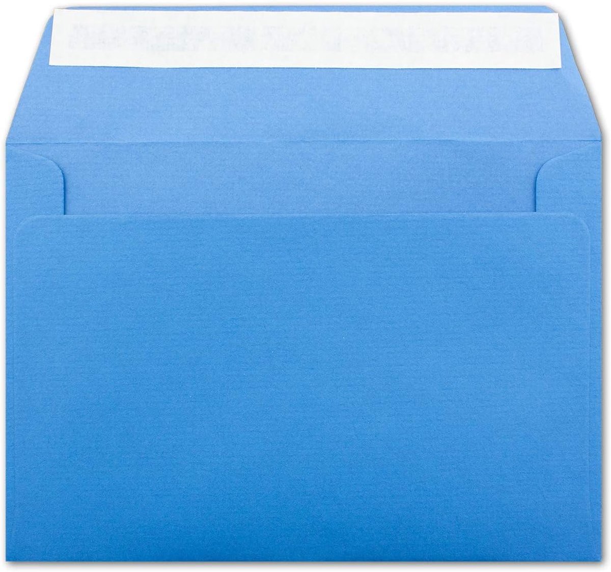 50 geribbelde enveloppen, DIN C6, blauw, 11,4 x 16,2 cm, 100 g/m², post-envelop zonder venster, met aftrekstrips