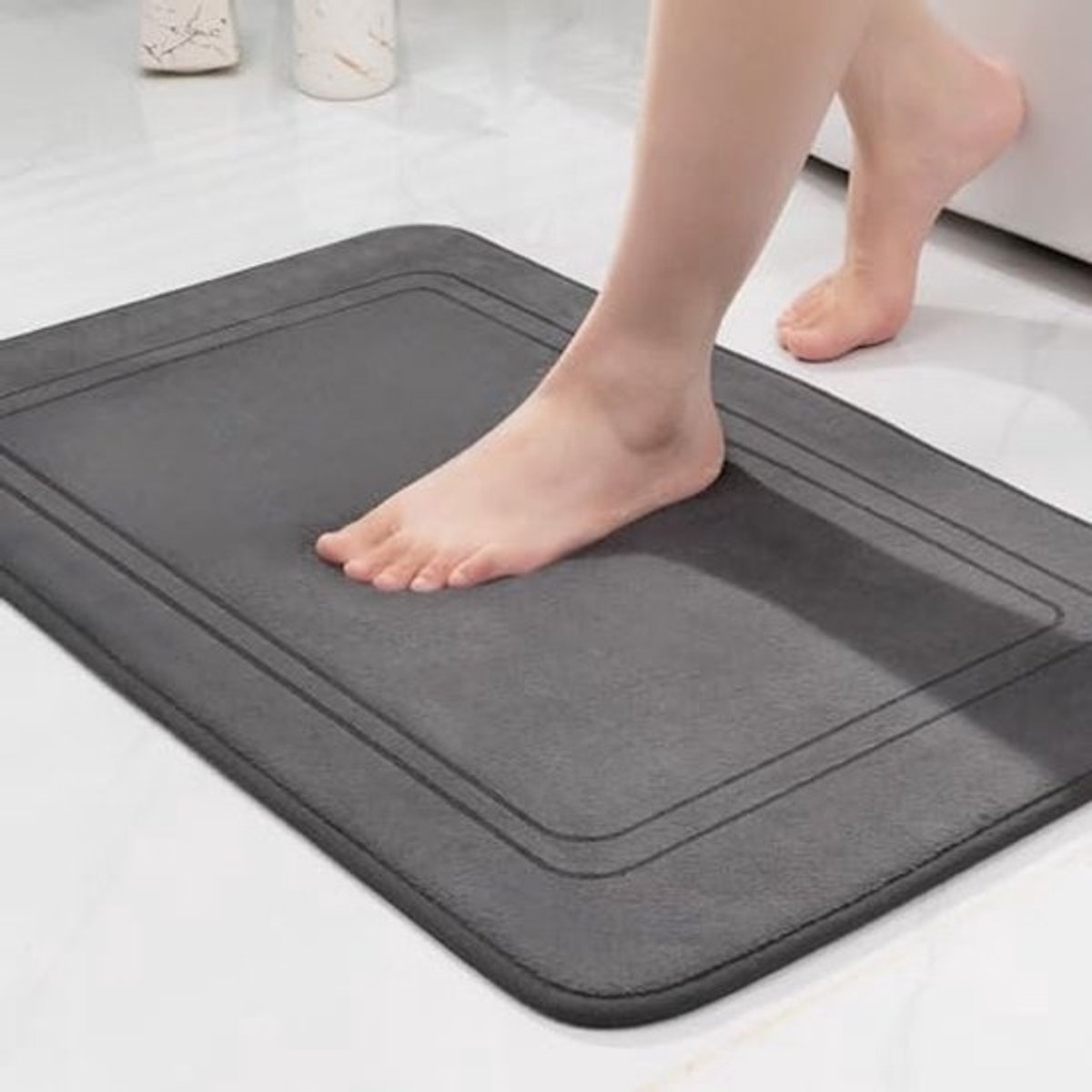 Antislip Badmat - Zacht en Absorberend - Donkergrijs 43 x 61 cm voor Badkamer