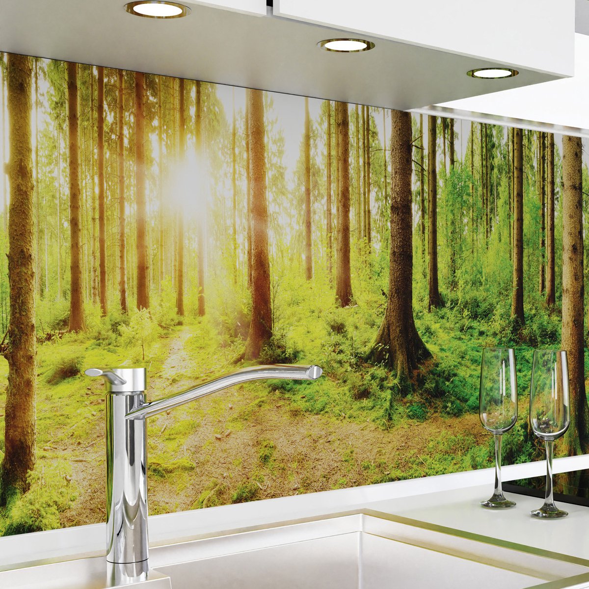 Keuken achterwand zelfklevend - Spatscherm keuken - Spatwand fornuis - Muurbeschermer - Verstevigde PET folie - 0,4 mm - Mat - Zonnestralen bos - 500 cm x 60 cm