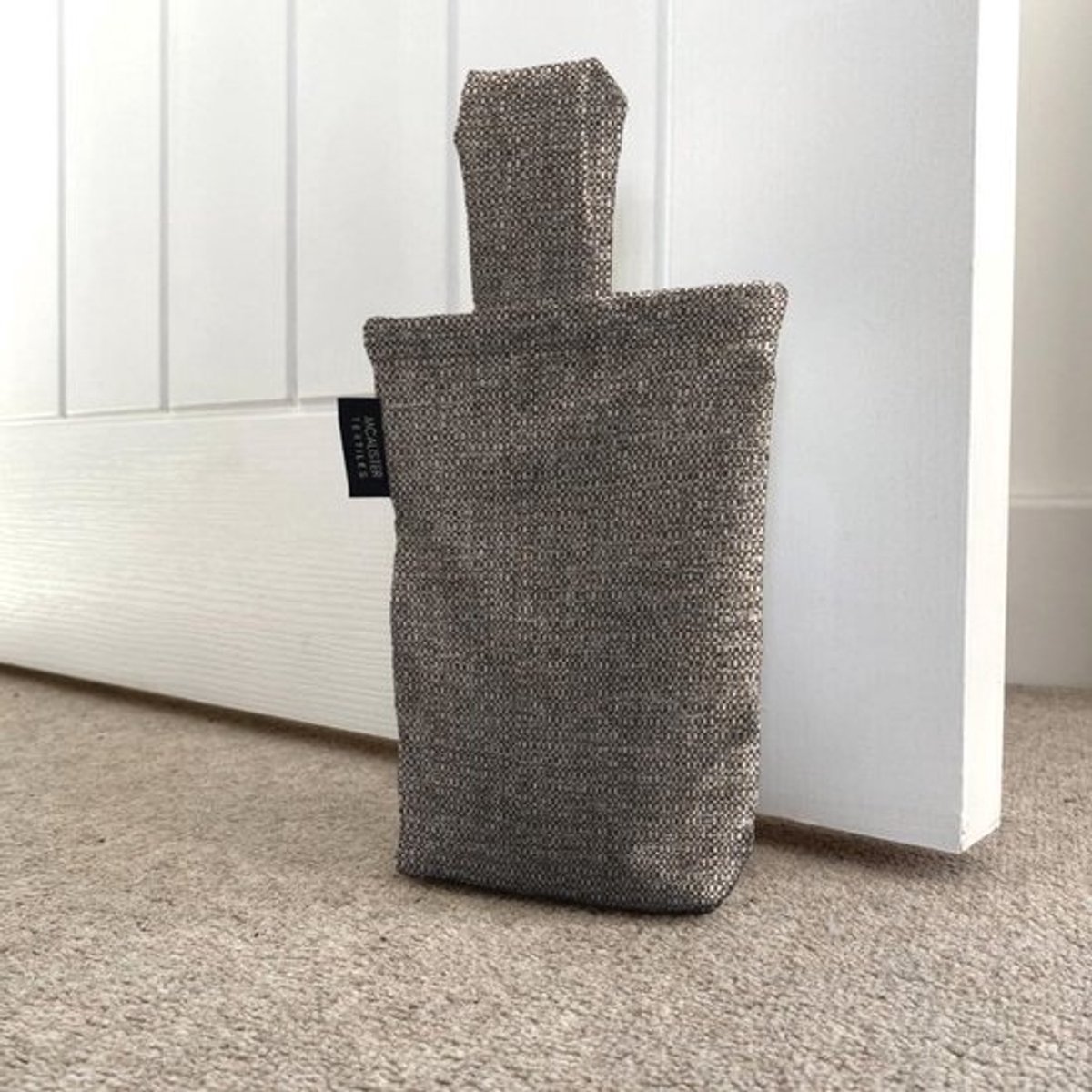 Ongevulde Stof Deurstopper Tas 21cm x 17cm in Houtskool Grijs - Praktische Woonaccessoires