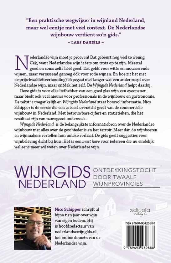 Achterflap van Wijngids Nederland met tekst, een foto van auteur Nico Schipper voor een wijnrek en een streepjescode.