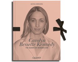 Carolyn Bessette Kennedy – Style Icon