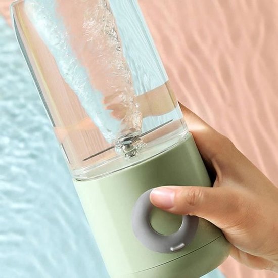 Groene draagbare elektrische sapcentrifuge, 500 ml, oplaadbaar. — afbeelding 2