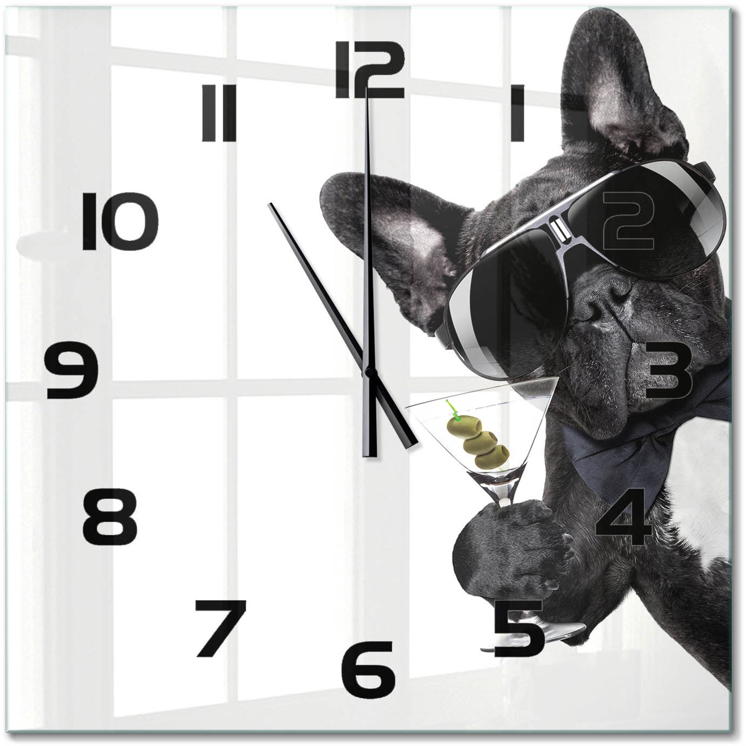 TULUP Wandklok - Martini Dog Decoratieve Glazen Klok - 60x60 cm - Zwart Glazen Wandklok Design - Zwarte handen - Vierkante Klok - Glazen Klok Met Print - Wandklok Glas Met Motief