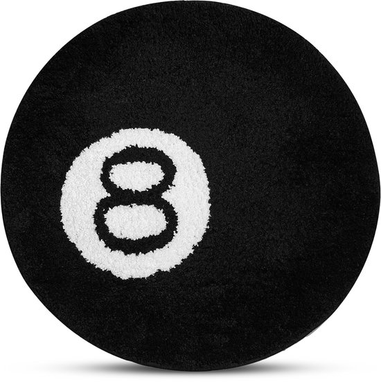 Een rond zwart vloerkleed met een witte '8' in het midden.