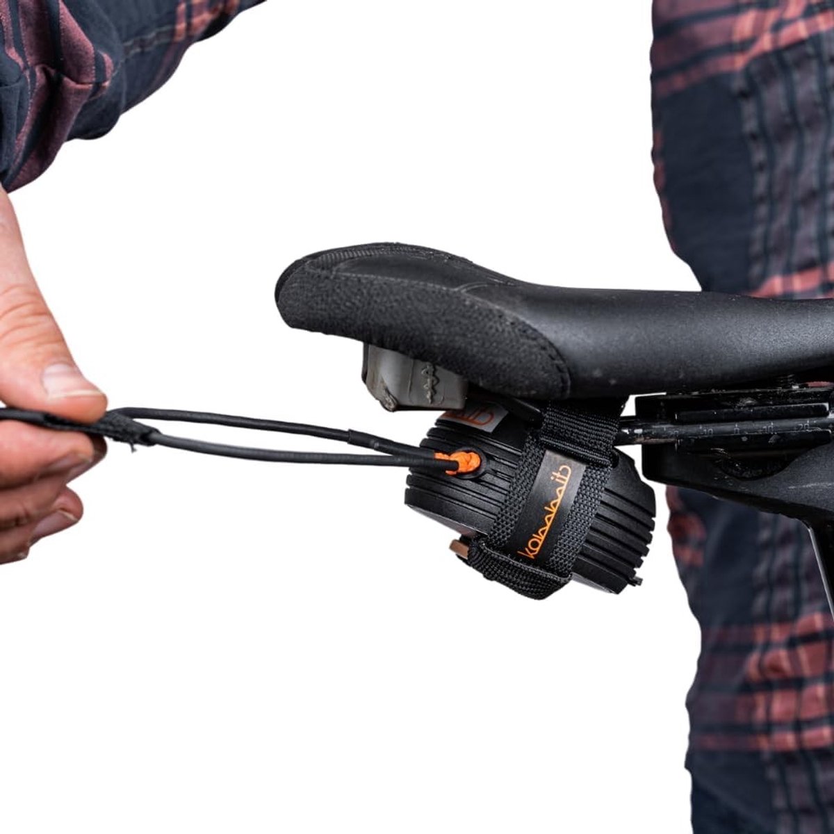 Fiets sleeptouw - Ultra Kompact - 2 Meter Zelfoprollend Touwsysteem - Lichtgewicht Fietsaanhangsysteem voor Kinderen en Volwassenen