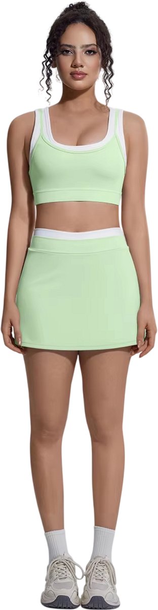 2-Delige Yogaset Dames – Sportieve Yoga Outfit, Fitness Kleding, Heuplift, Ademend, Rugvrij Design, Shorts met Zakken & Tennisrok - Groen - Maat M