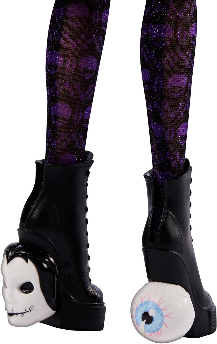 Monster High x Wednesday verzamelpop - Agnes DeMille met paars uniform en accessoires — afbeelding 9