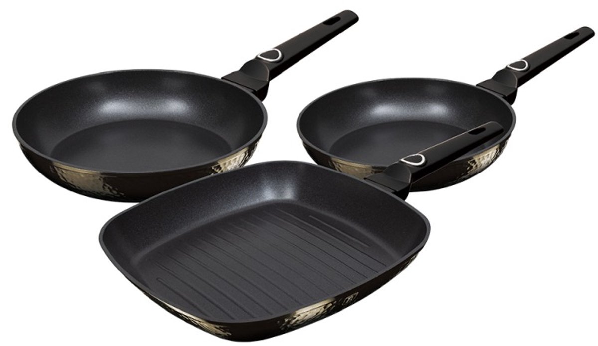 Set van 3 pannen met titaniumcoating uit de Primal Gloss Collection voor steaks