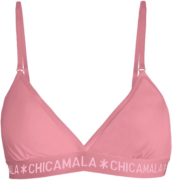 Roze triangle bh met verstelbare bandjes en een elastische onderband met het witte opschrift CHICAMALA.