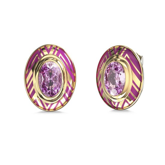 Goudkleurige oorknoppen met een ovaalroze kristal, omringd door een roze en goudkleurig gestreept emaillepatroon.