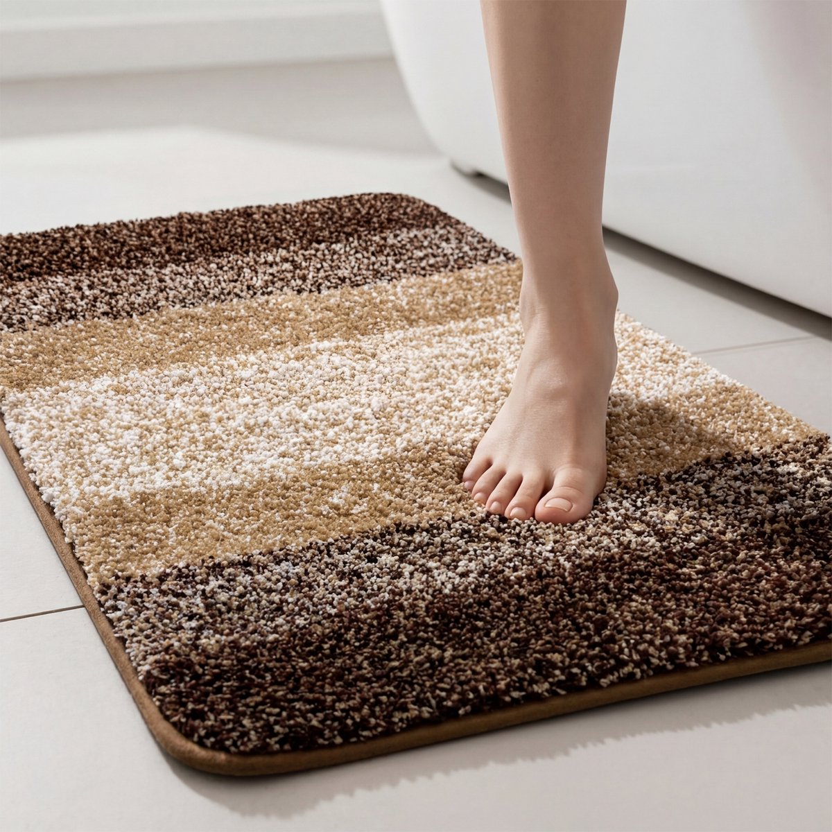 Badmat 90x60 cm – Zachte Antislip Badkamermat – Sneldrogende Douchemat – Hoogpolig & Absorberend – Wasbaar – Beige/Bruin